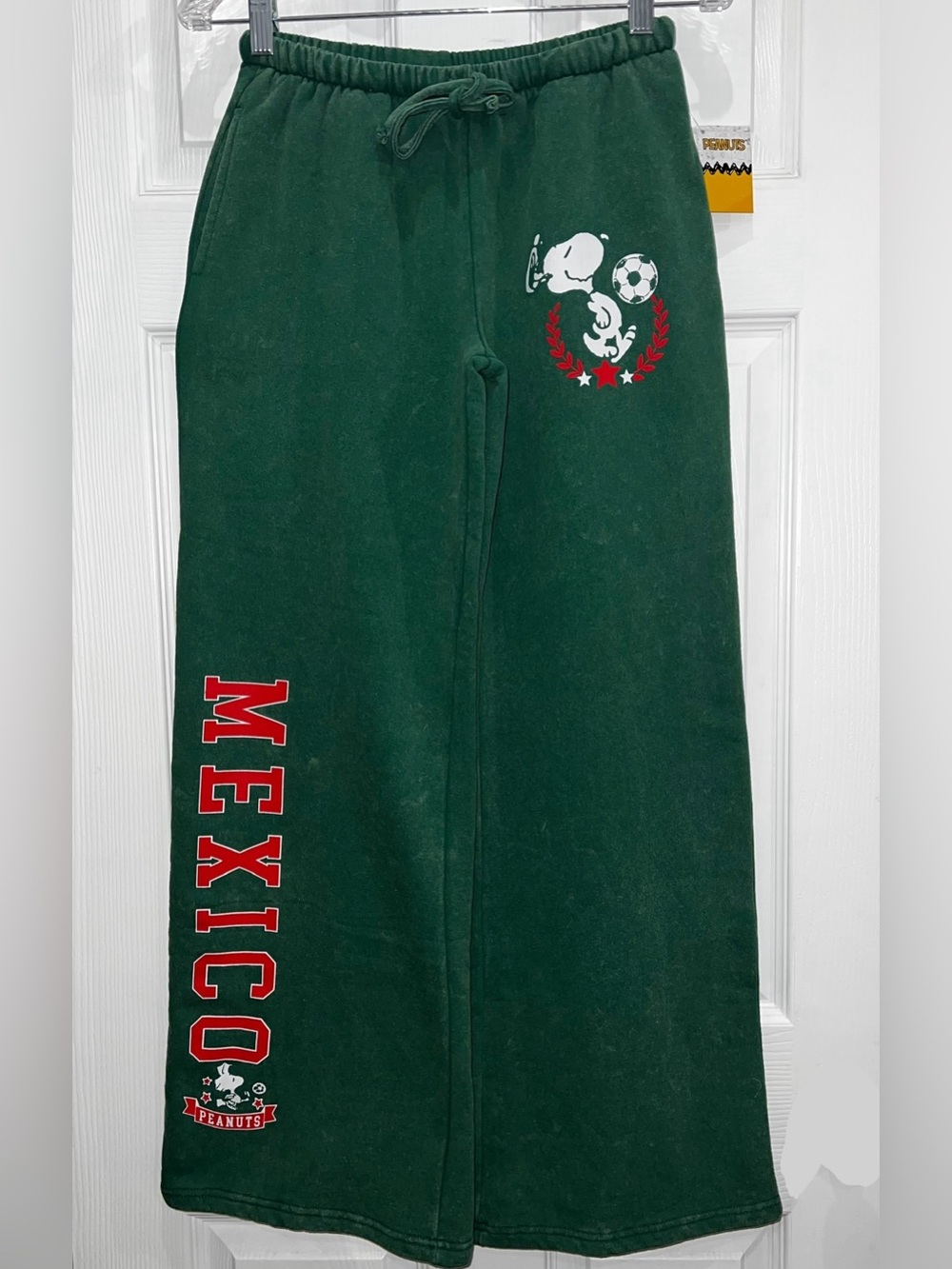 Snoopy Mexico Wide Leg sweatpants XS